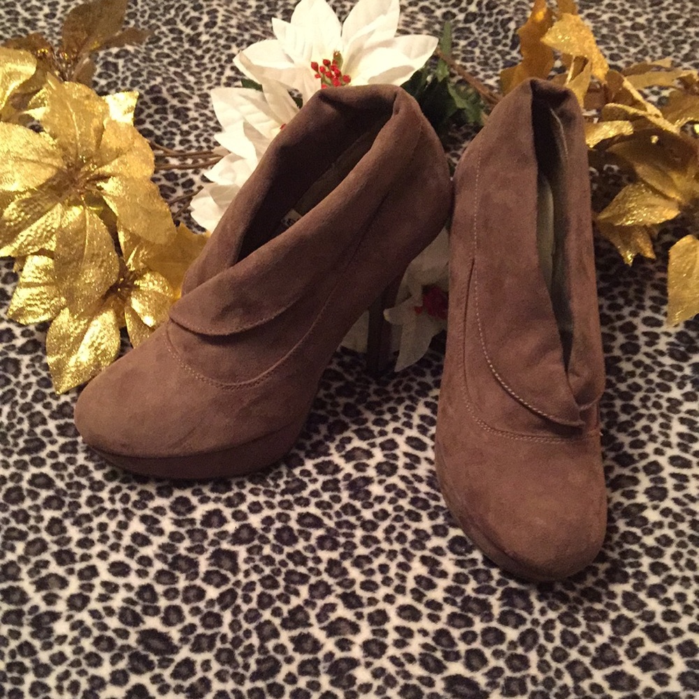 Mossimo platform heels